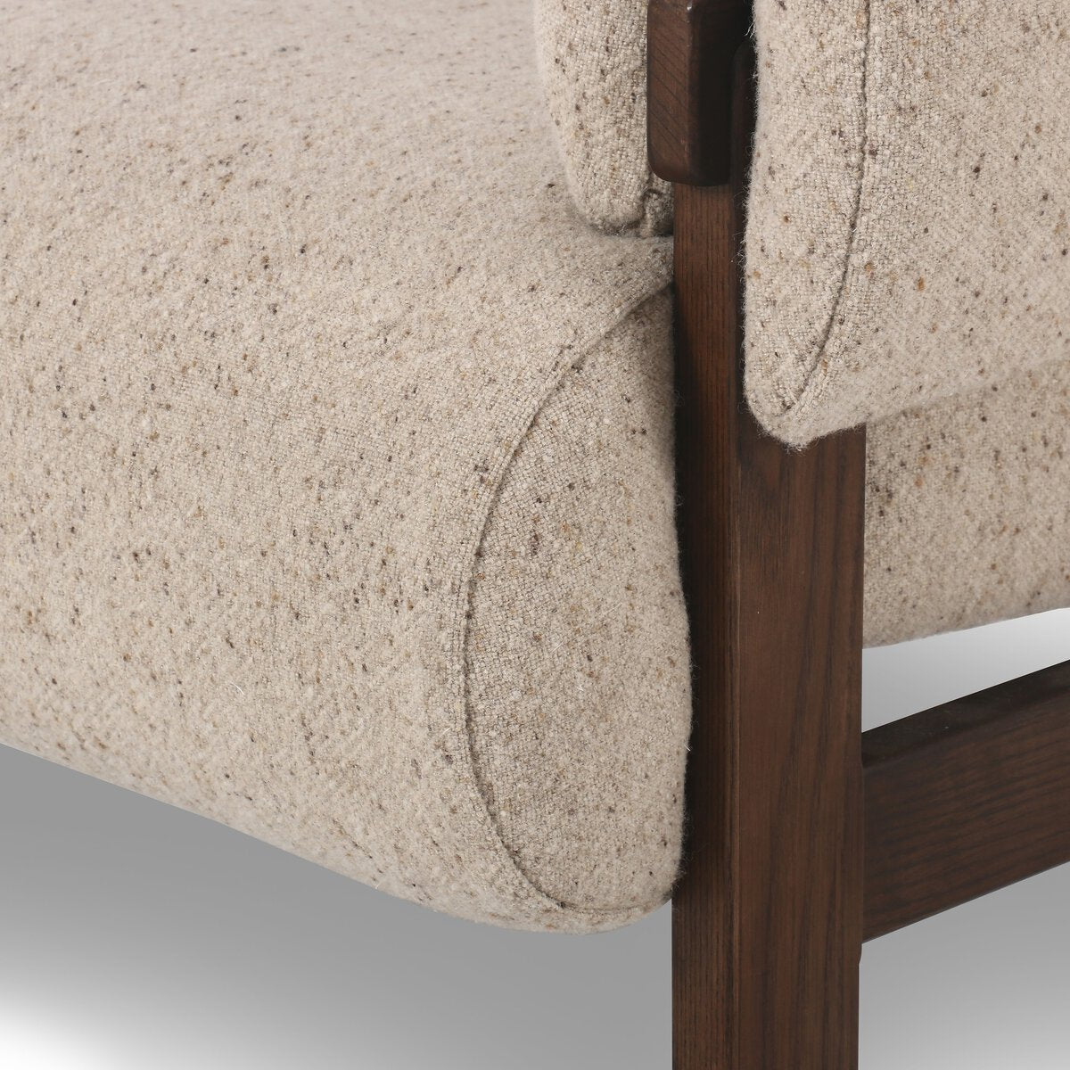 Chaise Cora