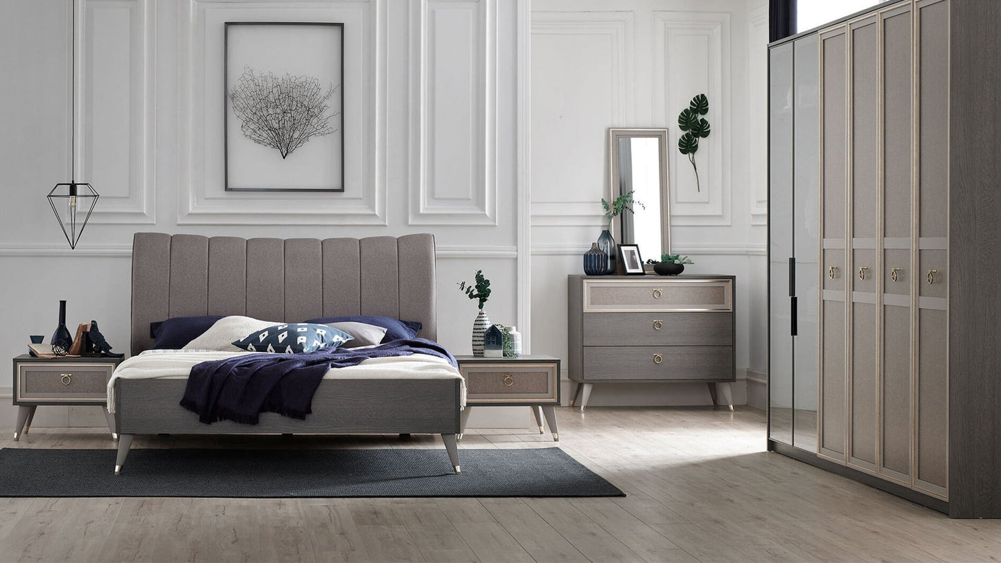 Armoire Hector 6 portes avec miroir