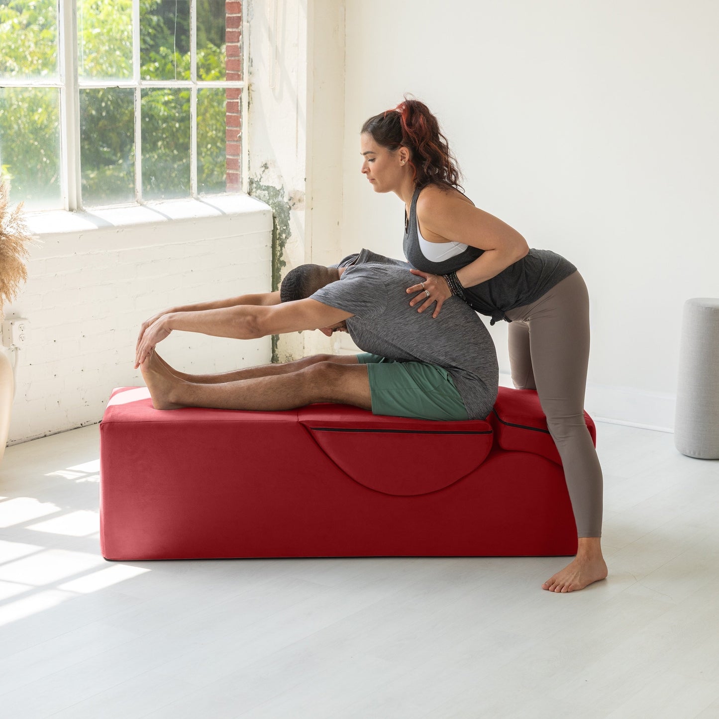 Chaise longue convertible Avana Kami / Yoga et massage - Ottomane 2 en 1 avec fauteuil de yoga pliable dissimulé, microvelours - N/A
