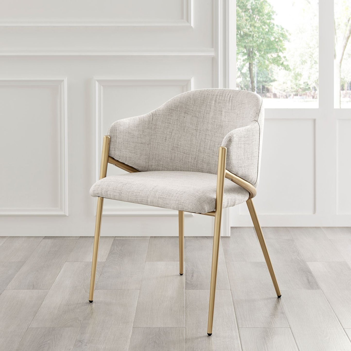 Chaise de salle à manger Alice en lin beige clair neutre avec cadre doré