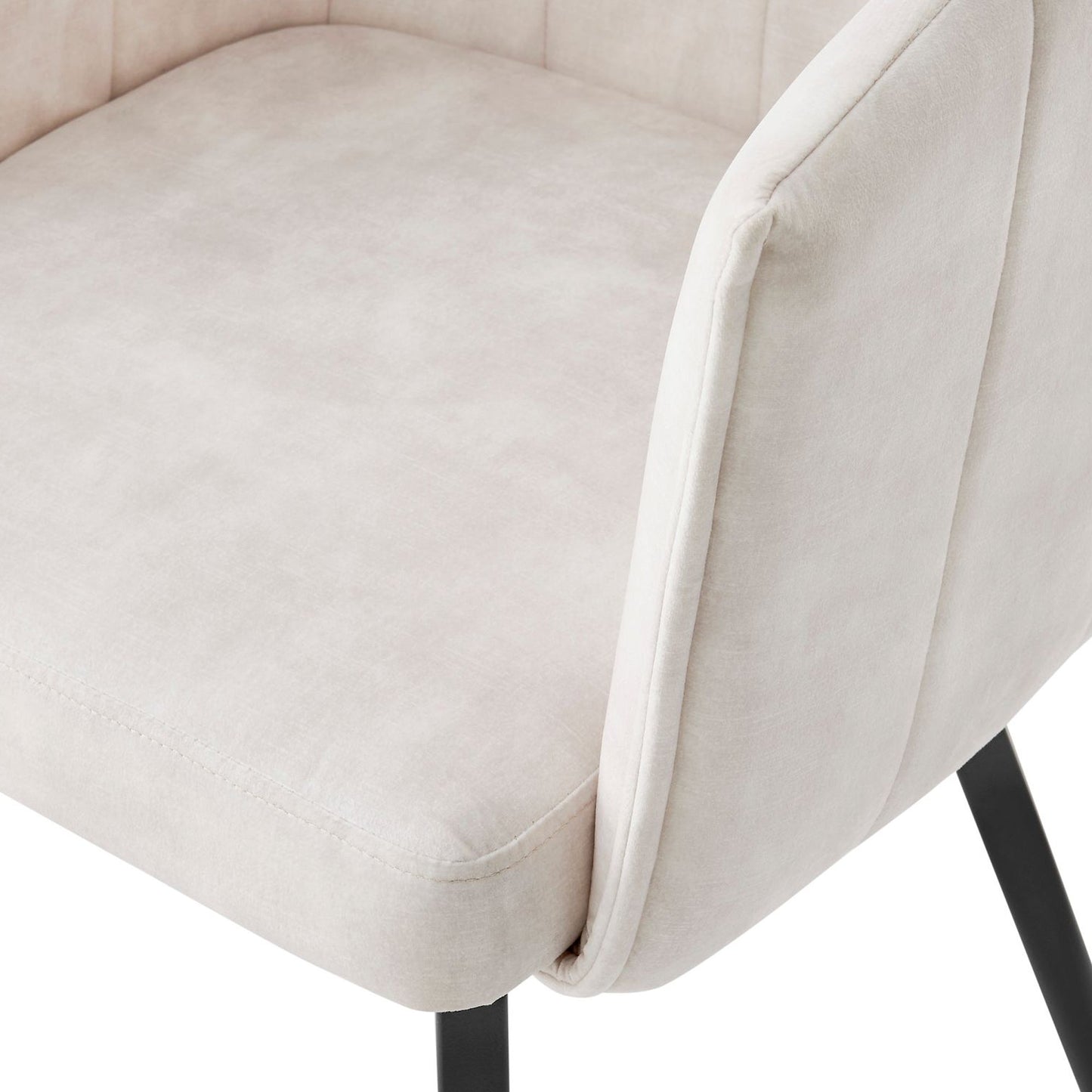 Chaise de salle à manger Arlo en velours crème avec pieds pivotants noirs