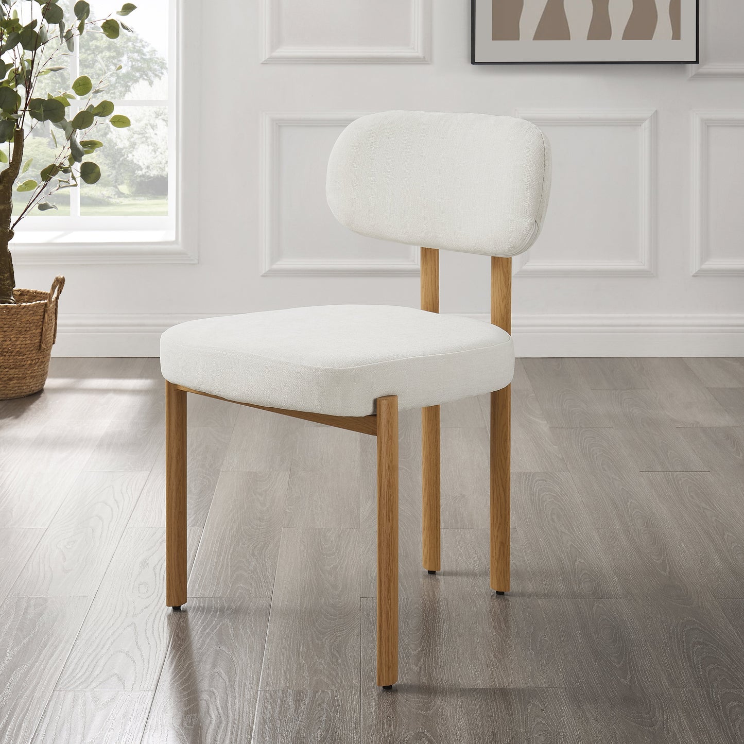 Chaise de salle à manger Kiah en lin ivoire avec cadre effet chêne naturel