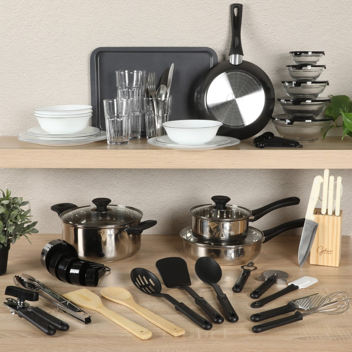 Ensemble de cuisine Gibson Home 74 pièces : ustensiles de cuisine, vaisselle, couverts, ustensiles, rangement et verrerie
