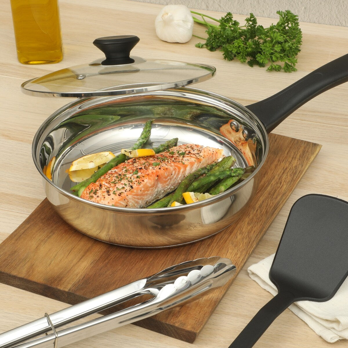 Ensemble de cuisine Gibson Home 74 pièces : ustensiles de cuisine, vaisselle, couverts, ustensiles, rangement et verrerie