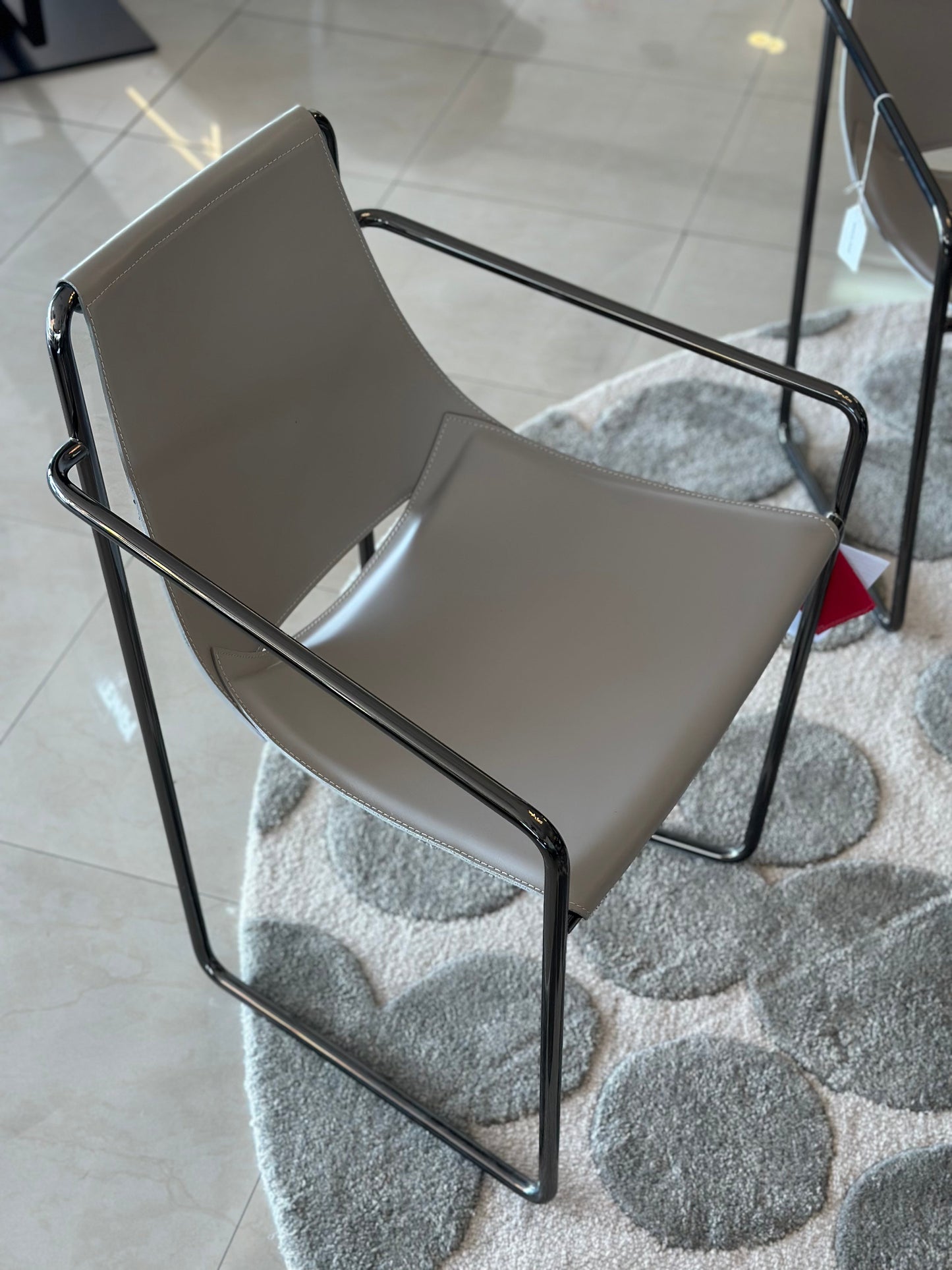 TABLE À MANGER RONDE + 4 CHAISES