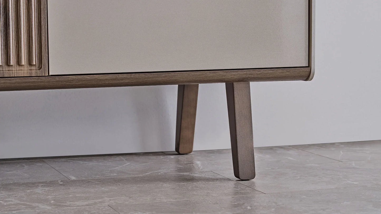 BEND Dining Room Set