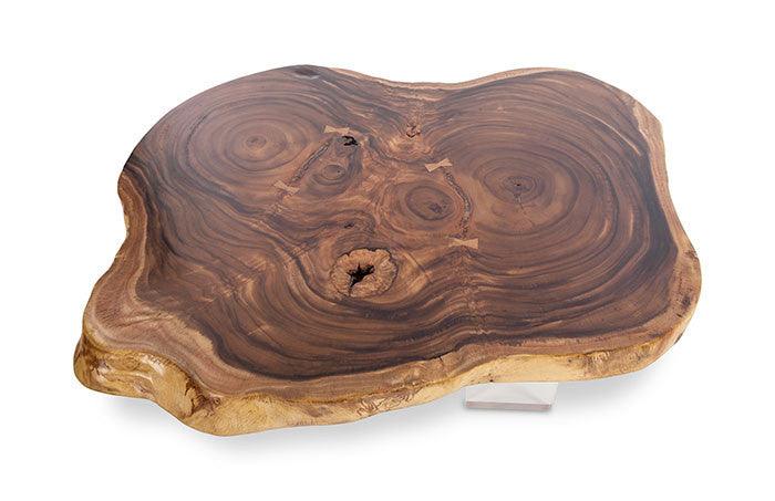Table basse flottante en bois de Chamcha