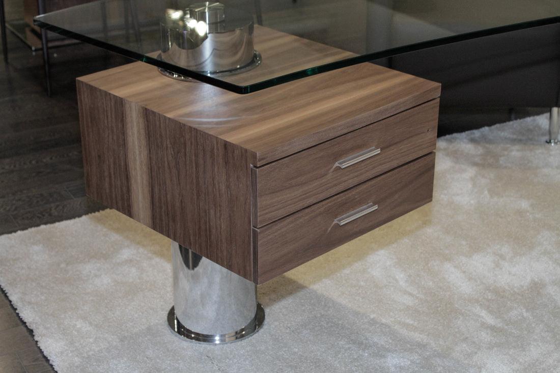 Troy Desk
