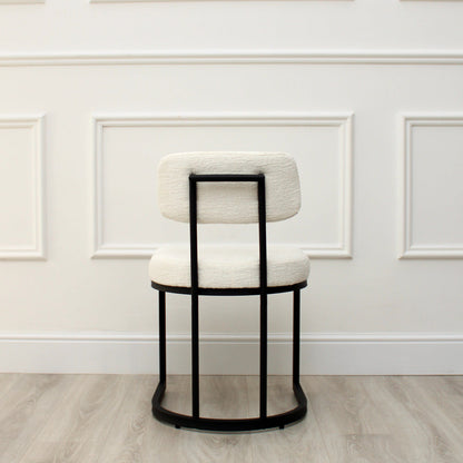 Chaise de salle à manger Rhea en tissu blanc avec cadre noir