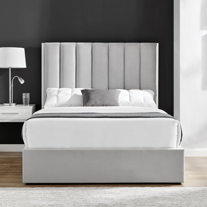 Lit Chloé gris avec bordure argentée et rangement ottoman