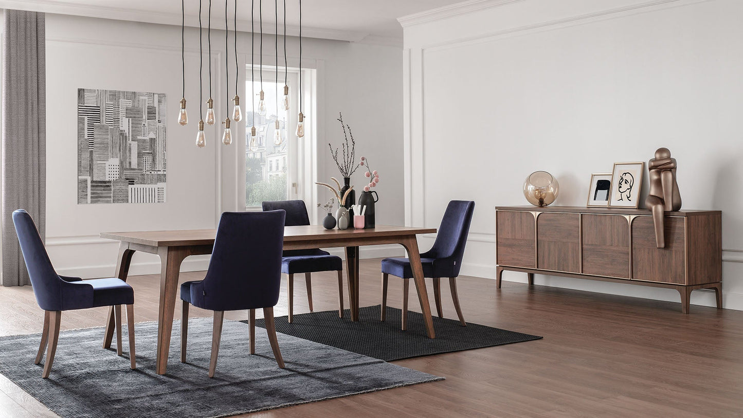 Table à manger dorée