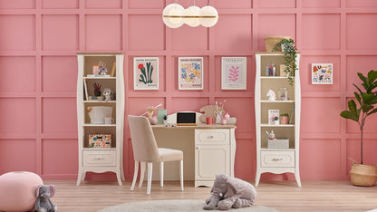 Bibliothèque étroite Riena Young