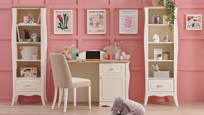 Bibliothèque étroite Riena Young