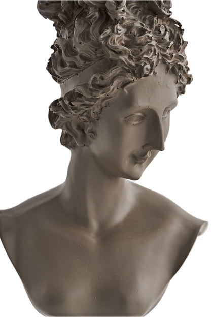 Woman Big Trinket