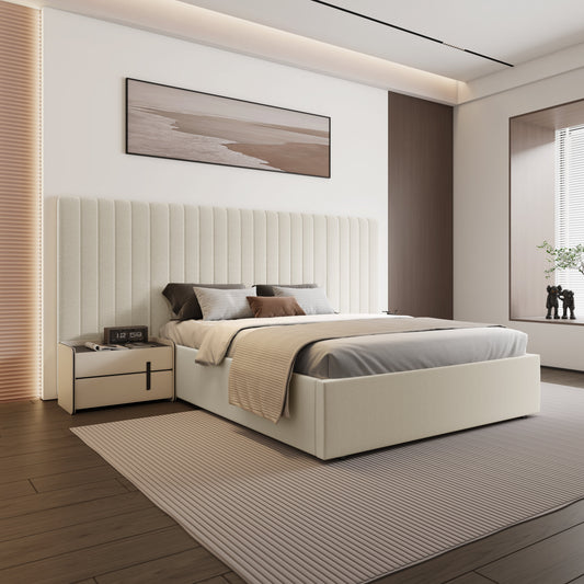 Lit coffre-fort Inaya en velours crème avec tête de lit et panneau large en tissu, king size