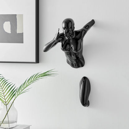 RUNNER WOMAN WALL DECOR