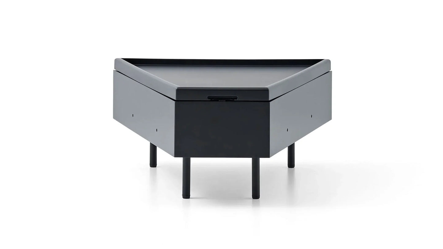 Pouf table basse triangulaire Othello