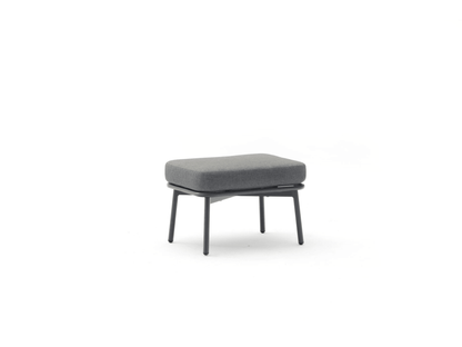 Chaise Bonham
