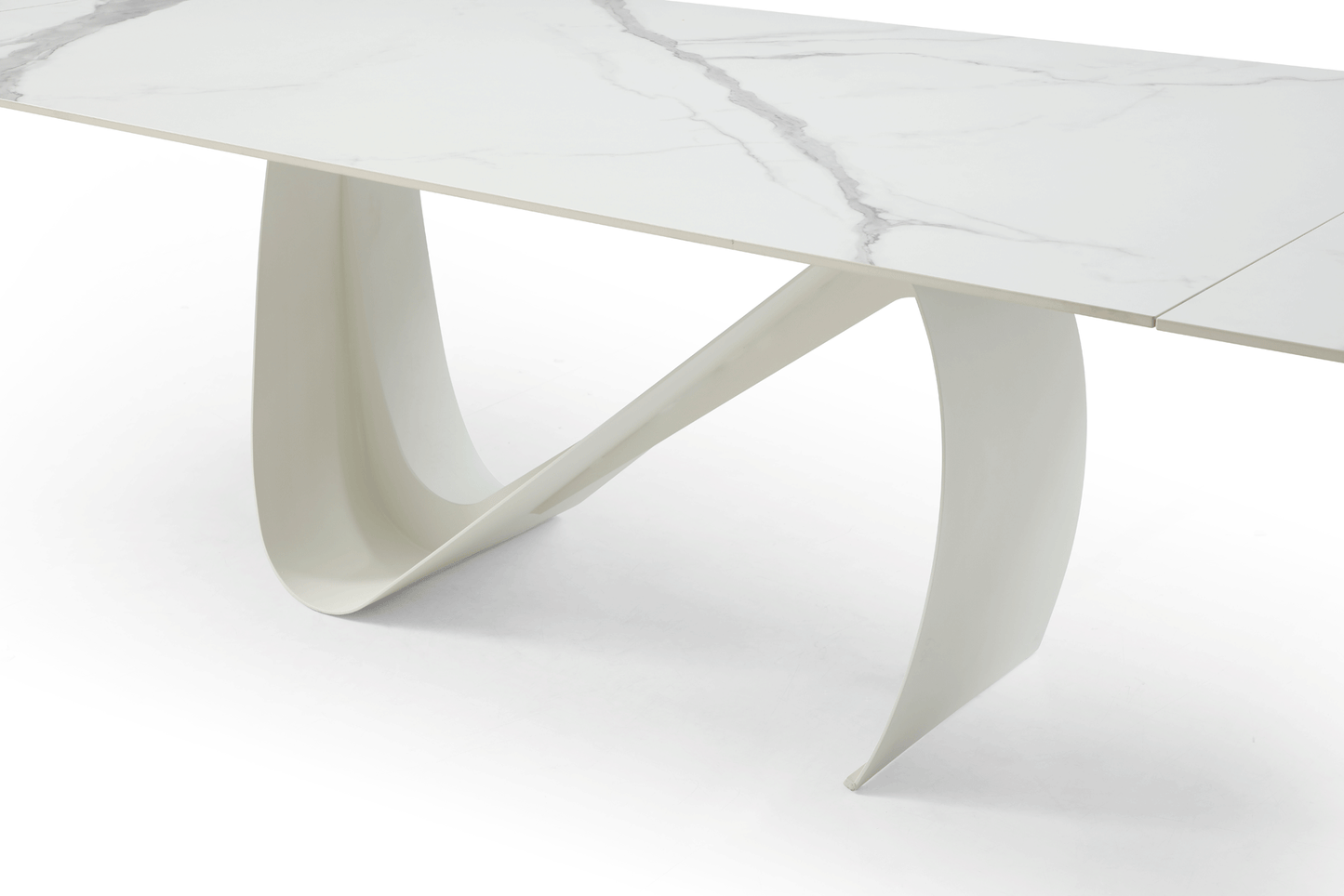 Table Marceline avec plateau en céramique blanche 123 po