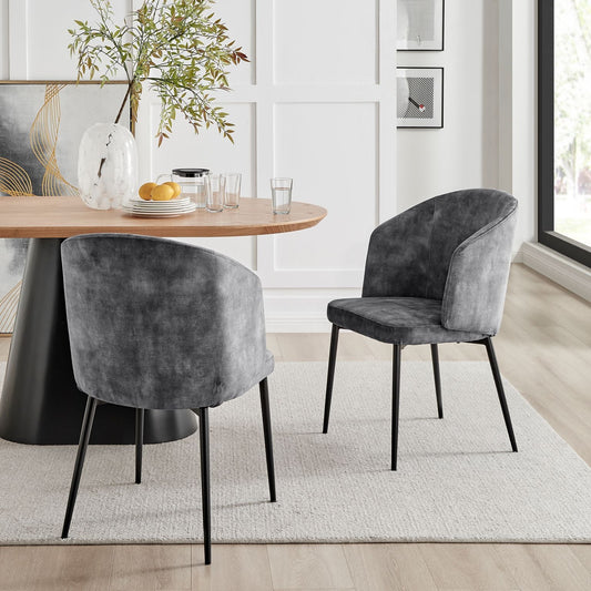 Chaise de salle à manger incurvée en velours gris Capri avec pieds noirs