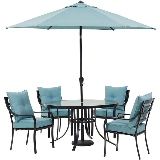 Ensemble de salle à manger Hanover Lavallette 5 pièces bleu océan avec 4 chaises fixes, une table ronde en verre de 132 cm, un parasol et un socle.