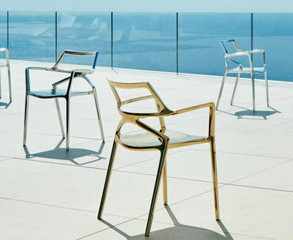 Delta Dining Chair Set of 4 by VONDOM