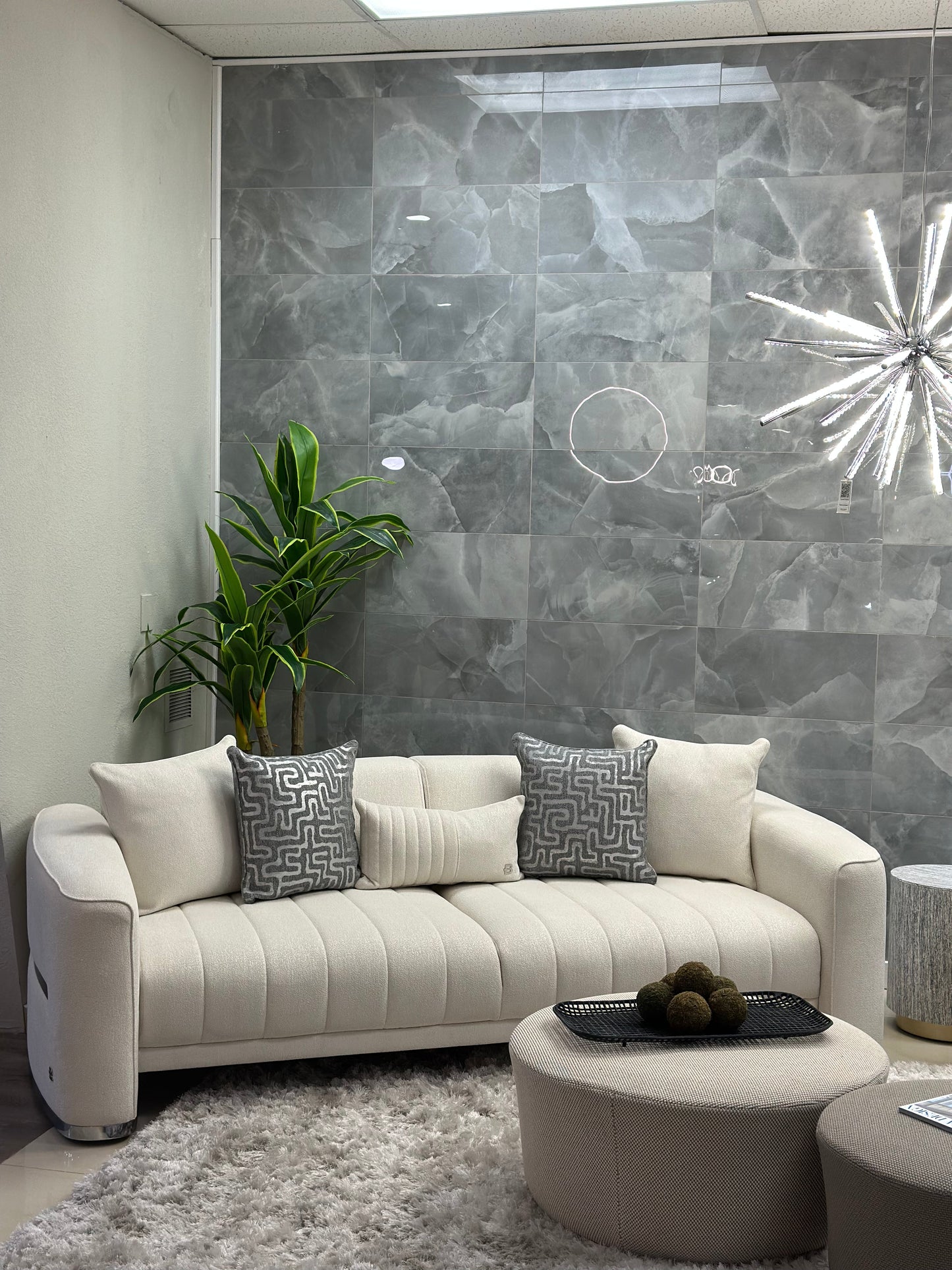 VENICE SOFA & LOVESEAT