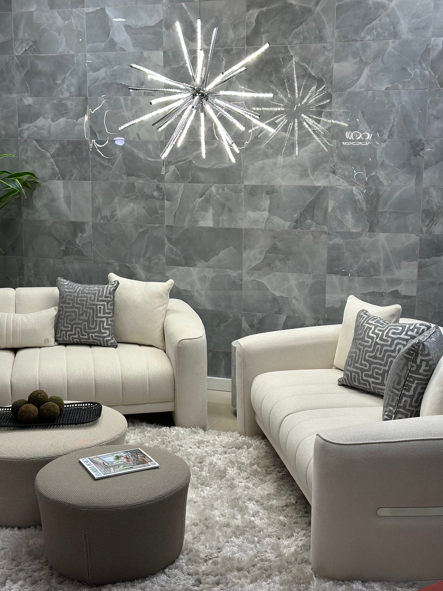 VENICE SOFA & LOVESEAT