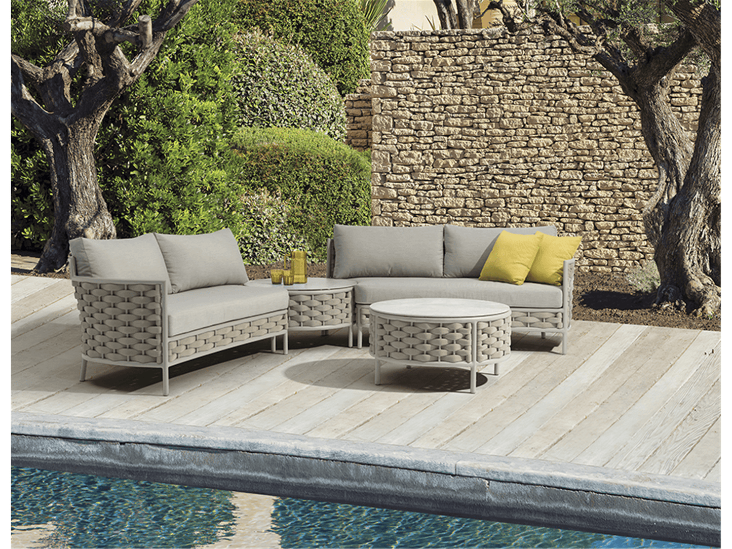 Nita Loop Sofa With Hand