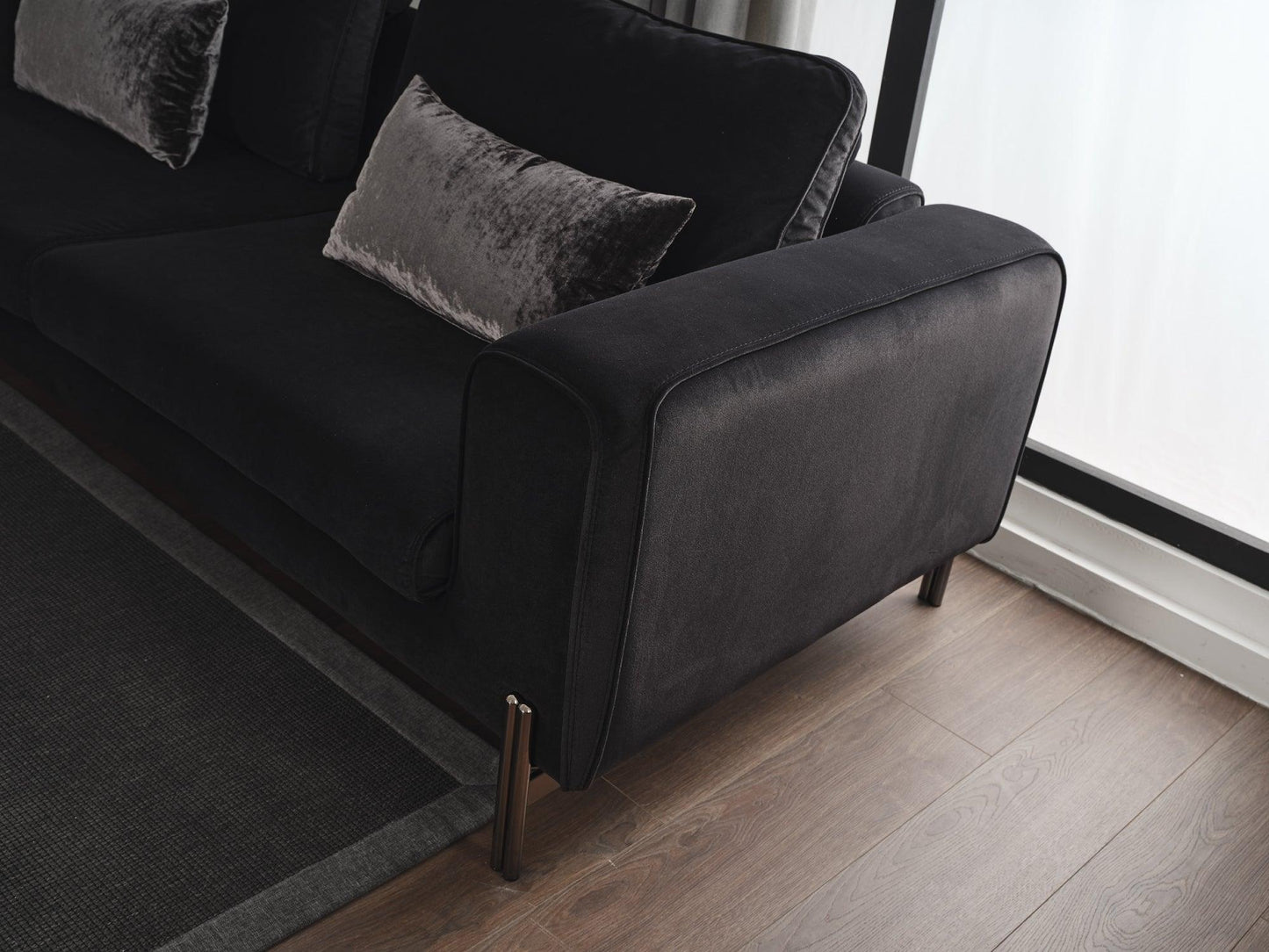 Salena Sofa Black