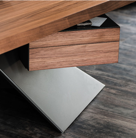 Nasdaq Desk by Cattelan Italia
