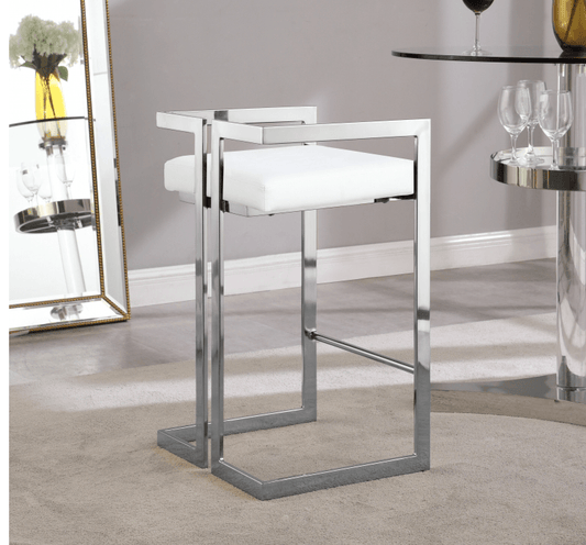 The square stool
