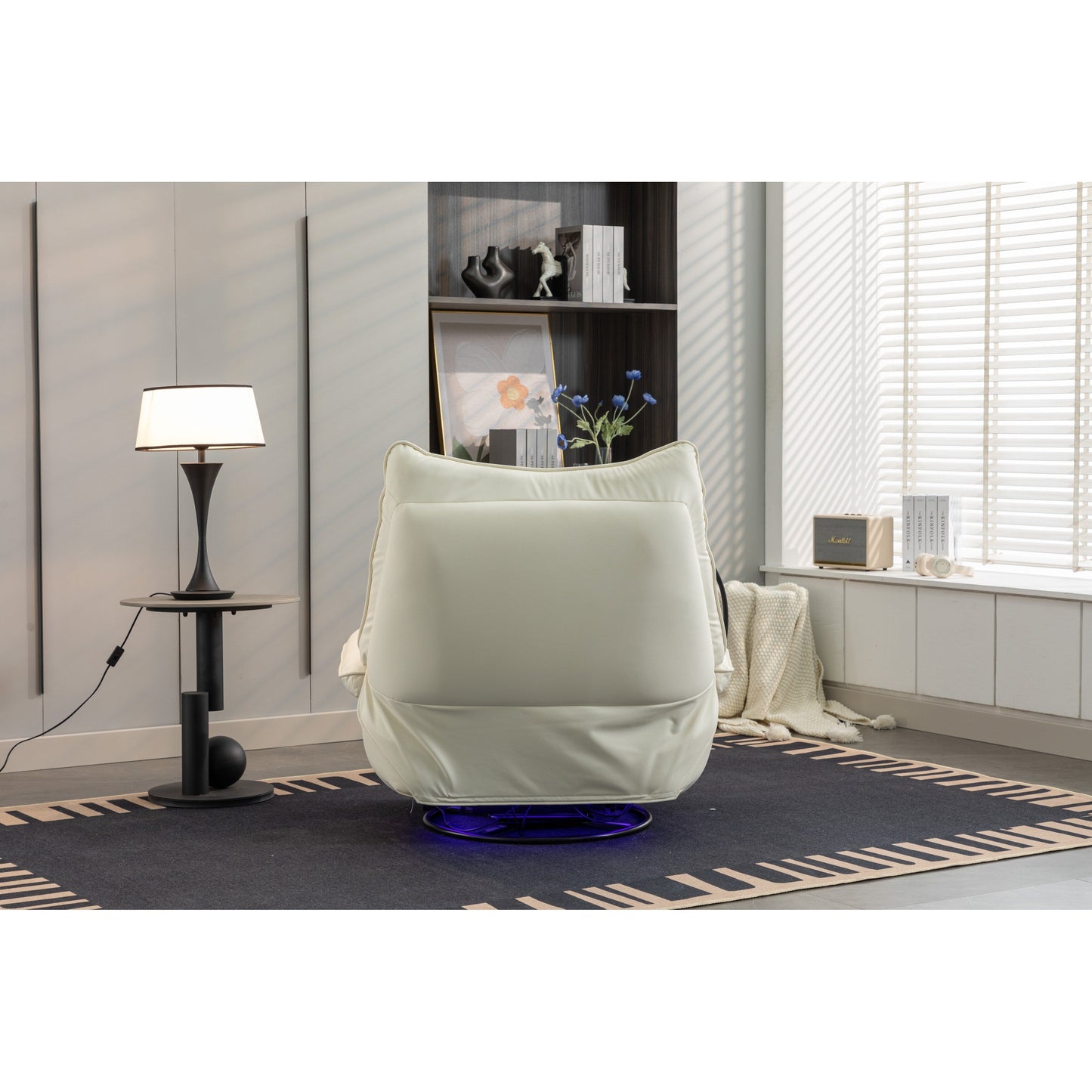 Fauteuil inclinable pivotant et électrique avec haut-parleurs Bluetooth, support de téléphone, ports de chargement USB et Type-C, rangement dissimulé dans les accoudoirs