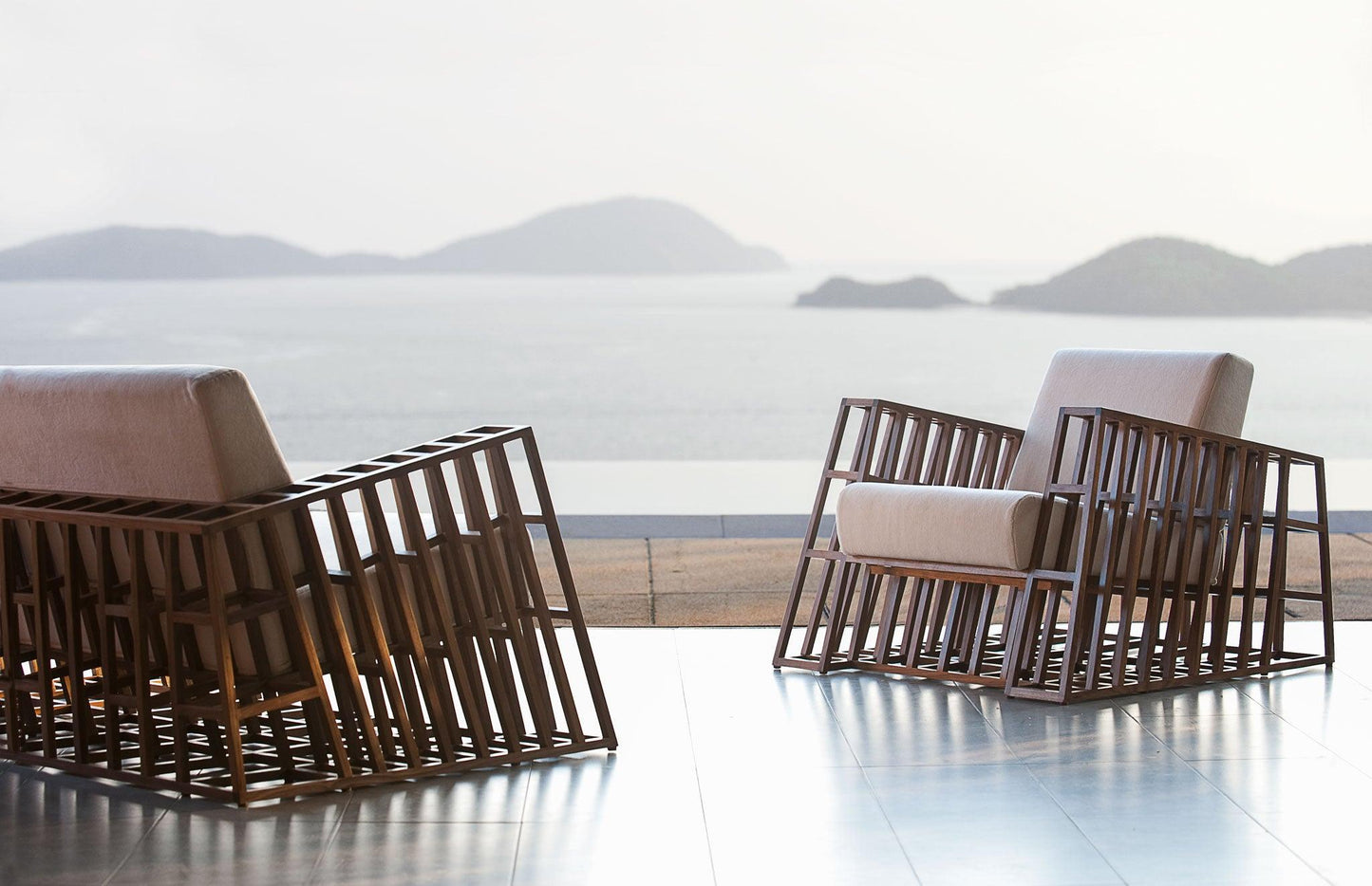Tilt  Easy Armchair