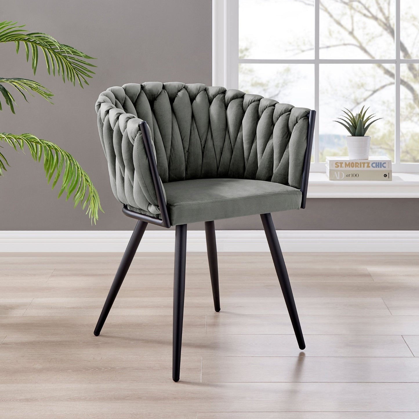 Chaise de salle à manger en velours tressé gris Iris avec cadre noir