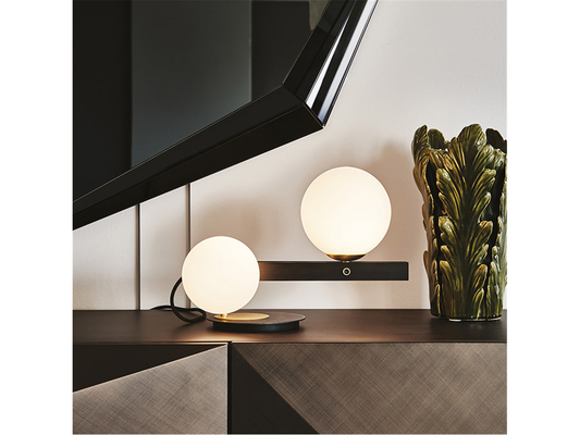 Planeta Table Lamp