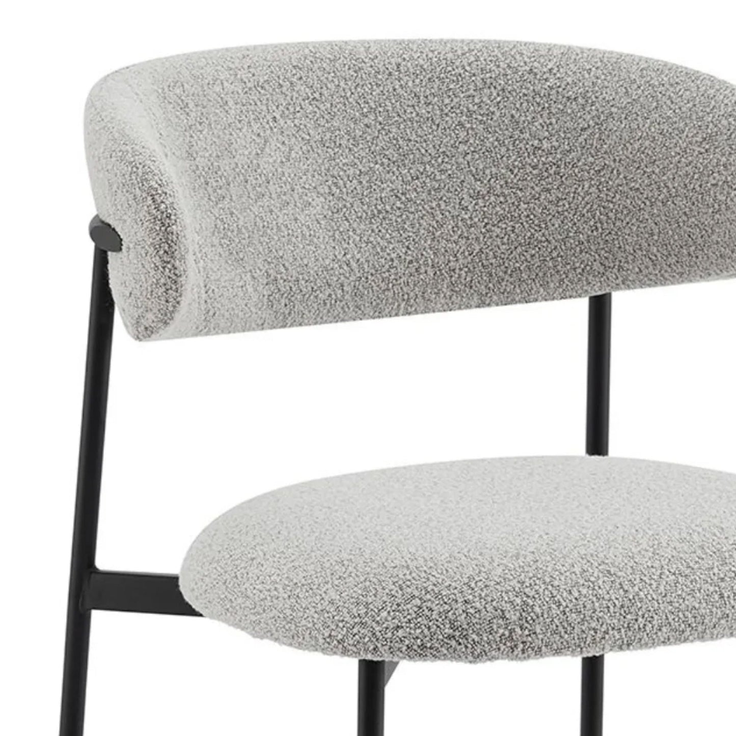 Chaise de salle à manger Remy gris clair bouclée avec cadre fin noir