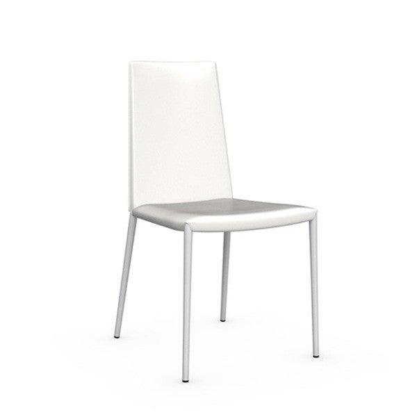 Chaise en cuir Bohème