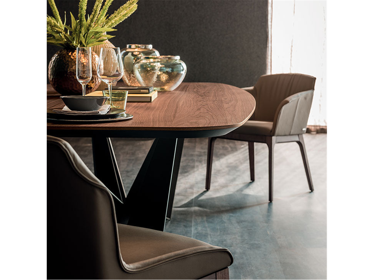 Skorpio Wood Master Dining Table - 118W