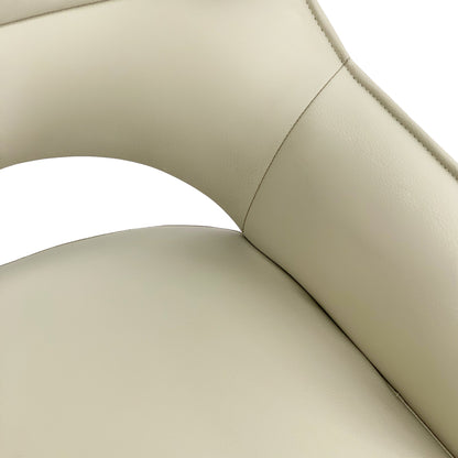 Chaise de salle à manger pivotante en cuir crème Esme, garniture supérieure noire et pieds noirs