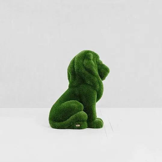 Grass Lion Topiary Collection